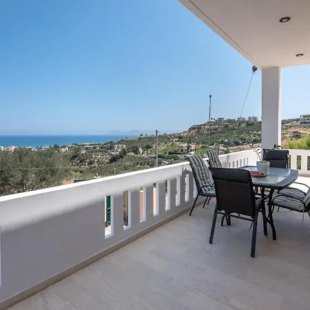 Nikola's Chania * スタロス