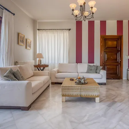 Nikola's Chania *